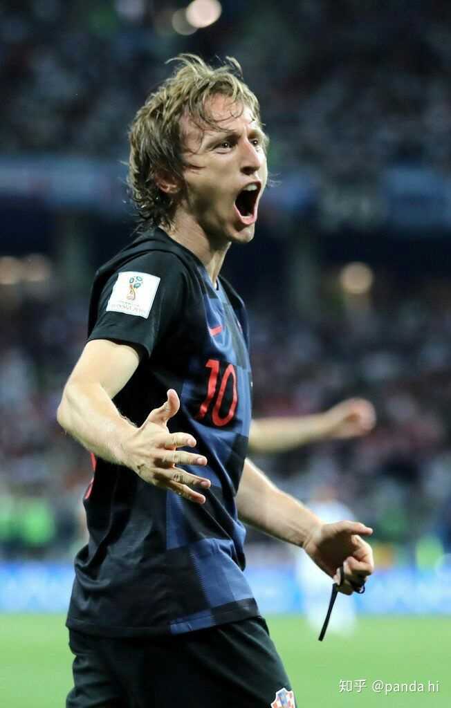 贝林厄姆当选2024年金球奖，皇马双星包揽前二