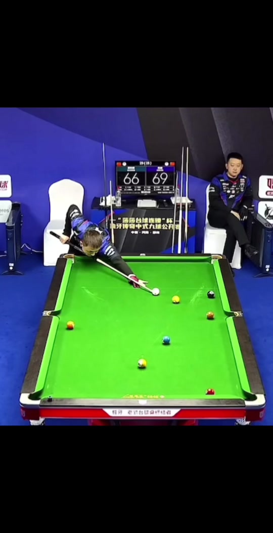 赛场屡获荣 赛场屡获荣