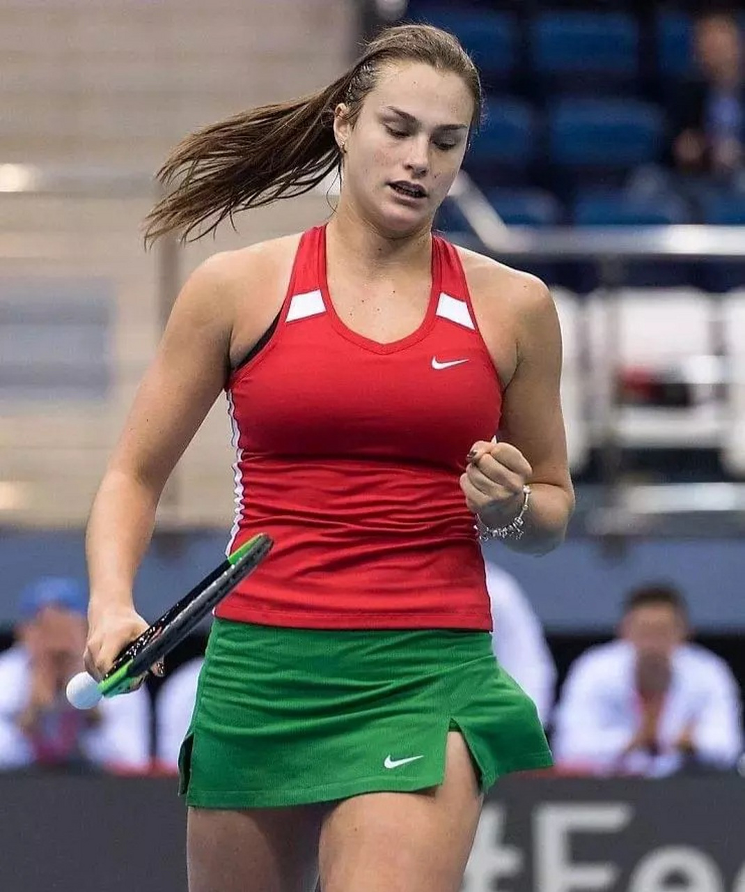 更是理念与 更是理念与